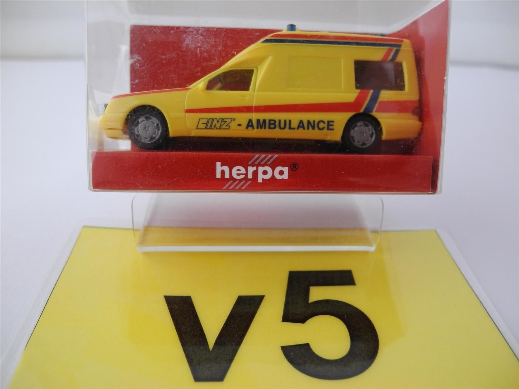 Herpa Modellini d'auto: Herpa 045513 "Ambulance", Nr. v5 – Nuovo e nell'imballaggio originale da Kottwil venduto da Crazyrolf
