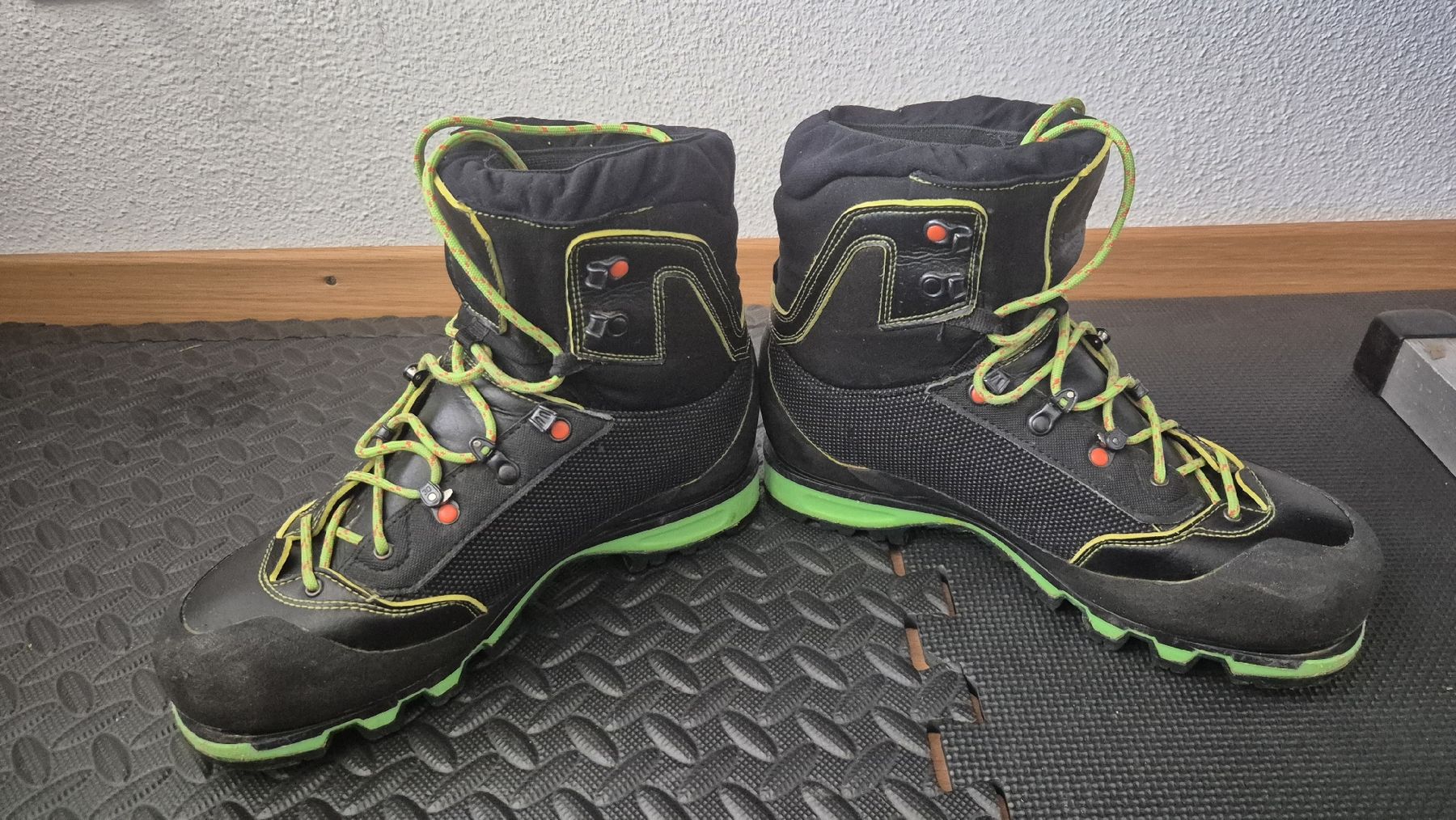 Scarpe da uomo: Bergschuhe Salewa - MS Vultur Vertical GTX - – Usato da Buchs AG venduto da EasyPeasy