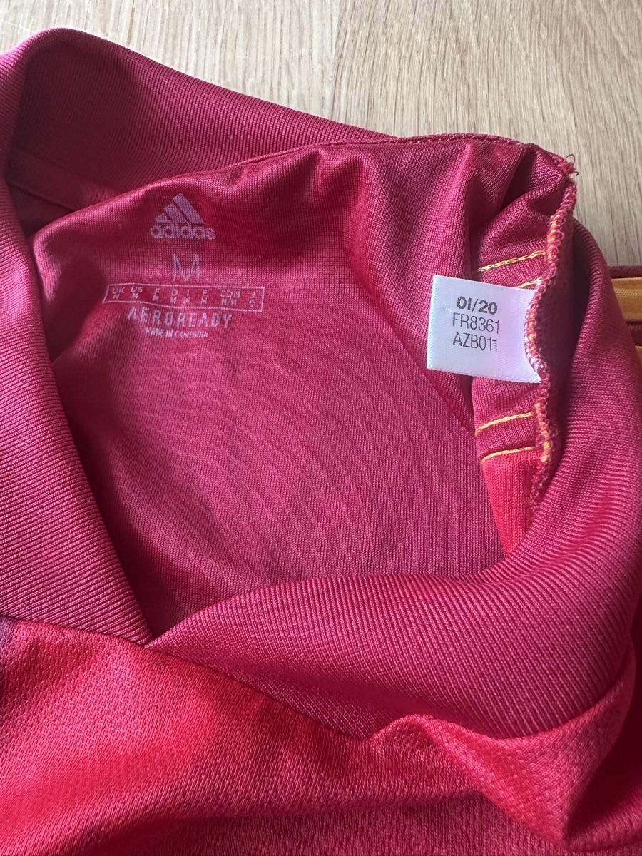 Adidas Canottiere & Pantaloni: Spanien Trikot heim 2021 – Usato da Unterseen venduto da sim_hy9p 2