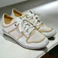 Baskets Geox femme. Pointure 39