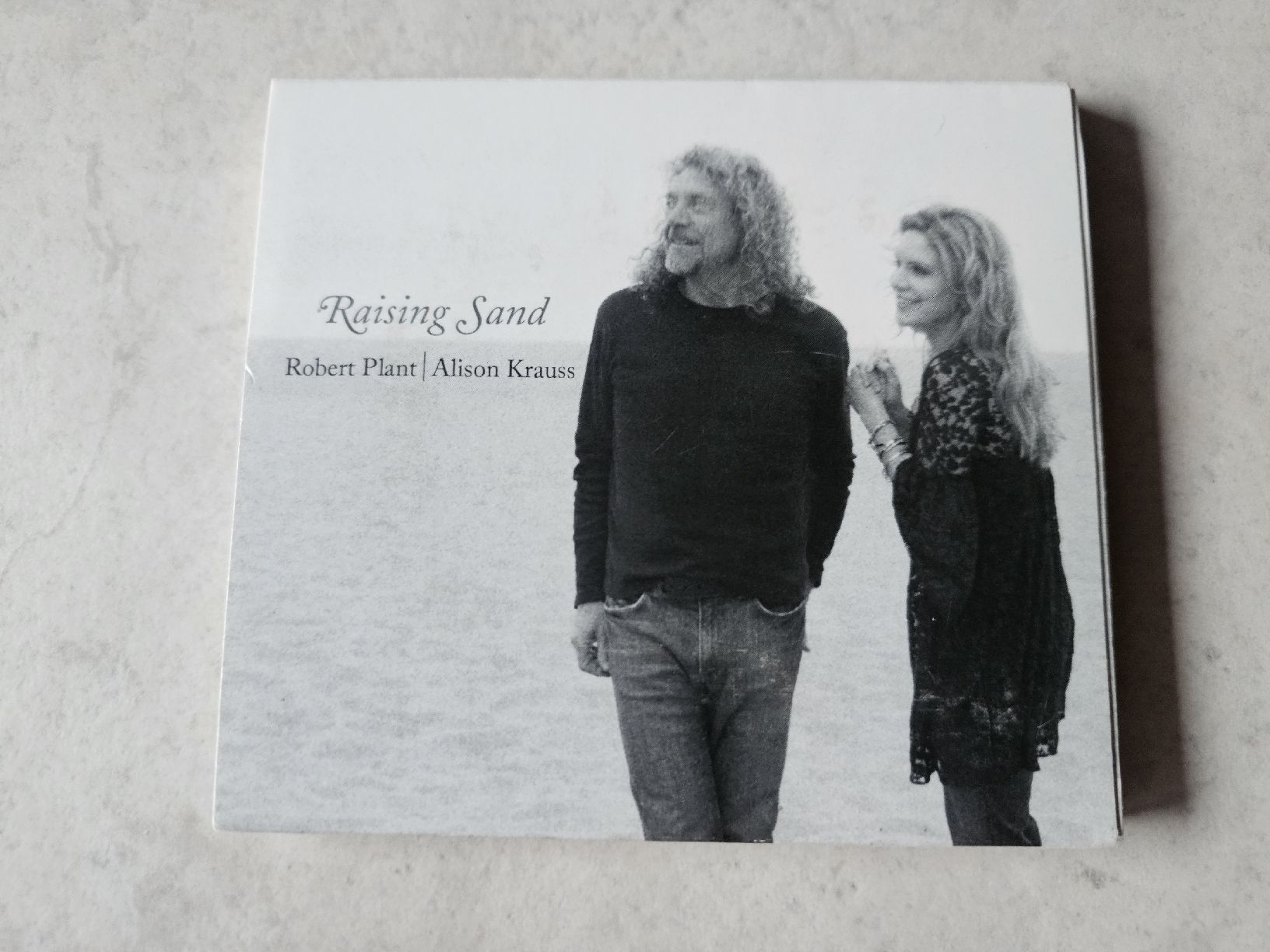 CDs: Robert Plant & Alison Krauss  -  Raising Sand – Gebraucht aus Schneisingen von backstore24