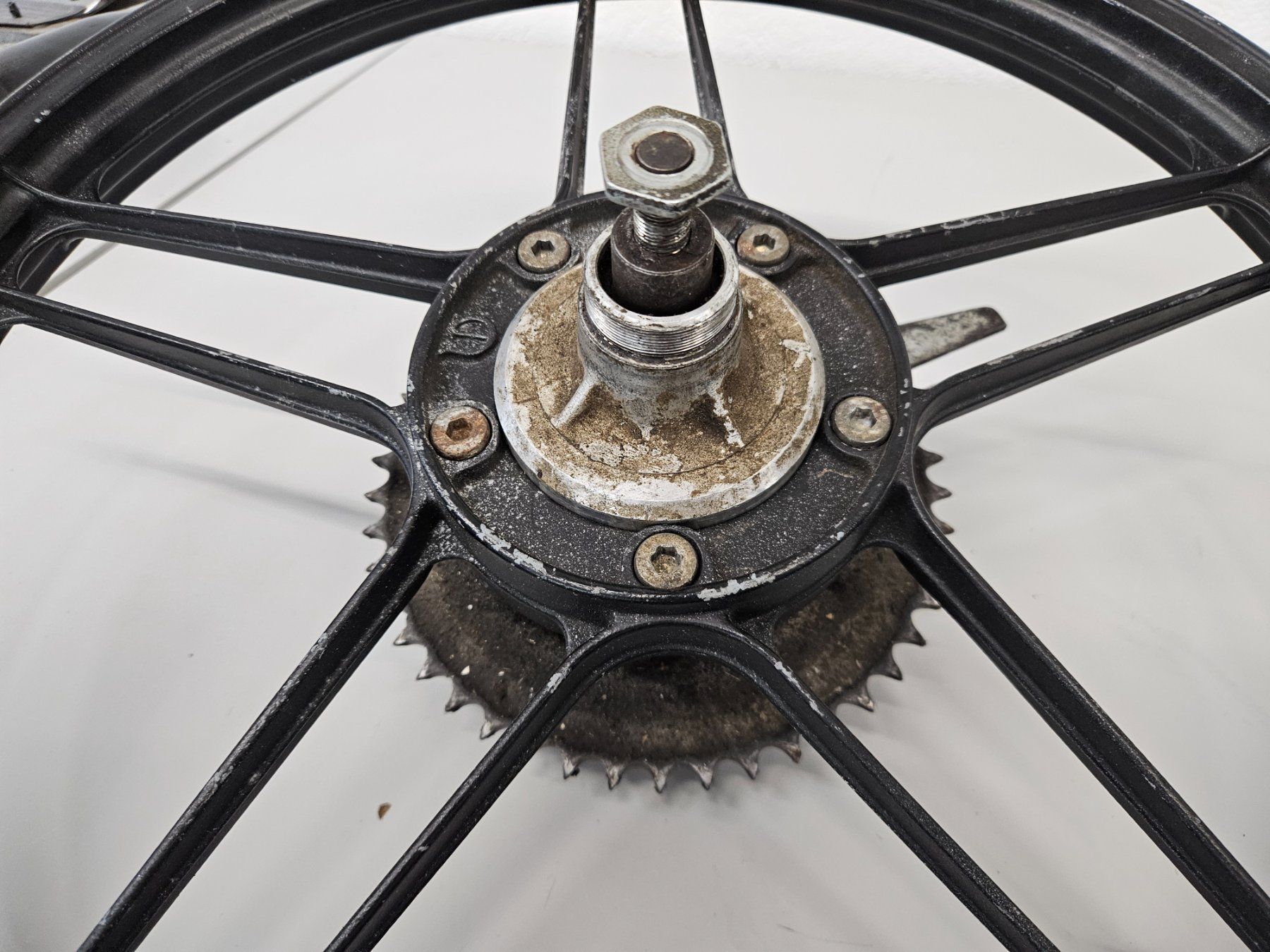 Puch Parti ricambio per ciclomotori: Puch Maxi S Gussfelge Hinterrad – Usato da Mellingen venduto da Mech-Service 4