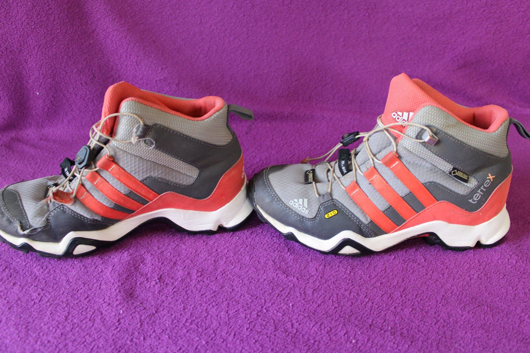 Lowa Scarpe da donna: Adidas Terrex Mid GTX Wanderschuhe - Schuhe Gr. 36 – Usato da Müllheim Dorf venduto da Seeeule01 2