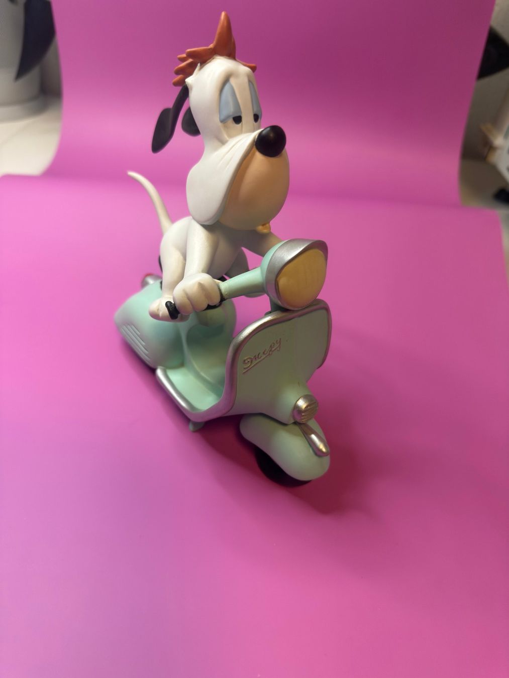 Statuette: Figurine Droopy en scooter – Usato da Lausanne venduto da macgiver1008 3