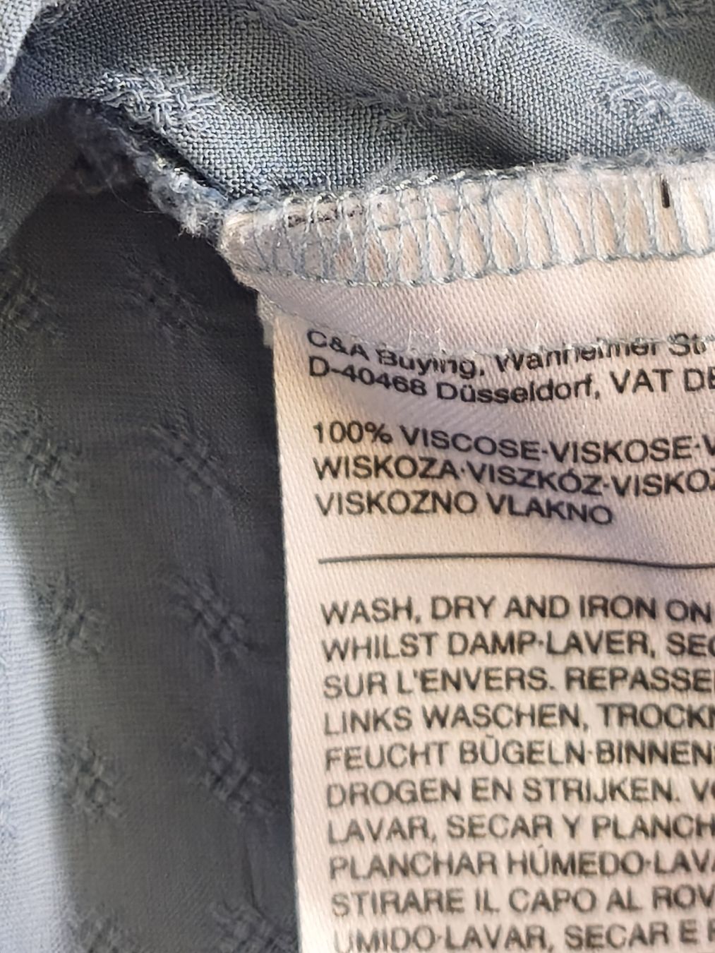 C&A T-Shirts: Shirt C&A hellblau Grösse 34 neuwertig – Neu (gemäss Beschreibung) aus KRIENS von Franzy_Blond10 4