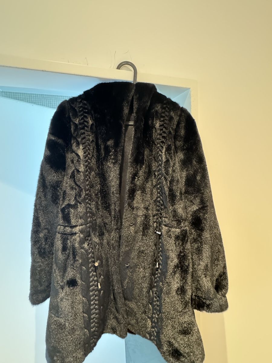 Mäntel: Obermaterial: Fleece, 100 % Polyester Futter: 100 % Polyeste – Neu und originalverpackt aus St.Gallen von jia_2vlq 1