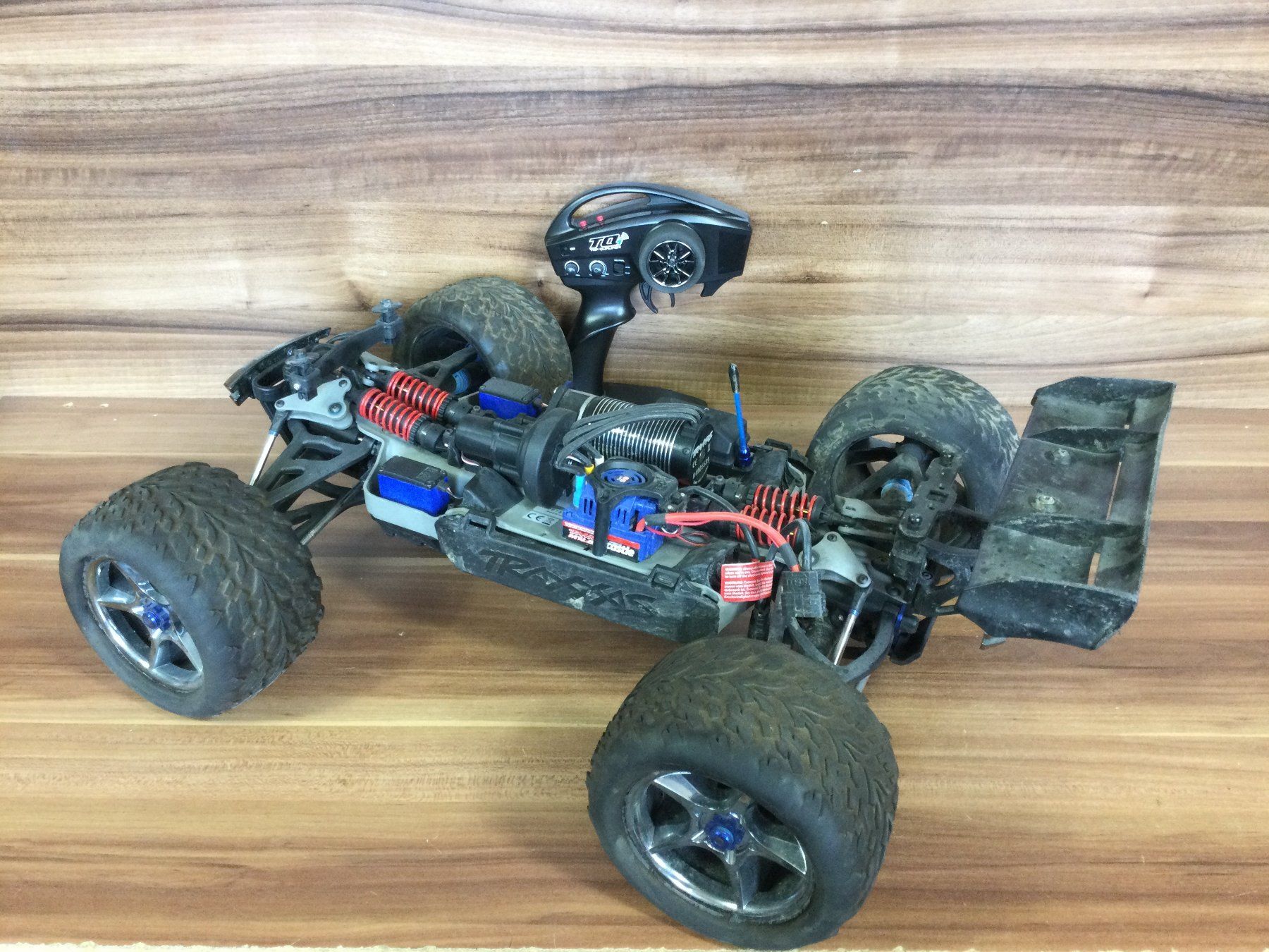 Traxxas RC Kits de montage: Gebrauchter Traxxas Model weiss ich nicht – D'occasion à Wangen SZ par kuriosum12 4