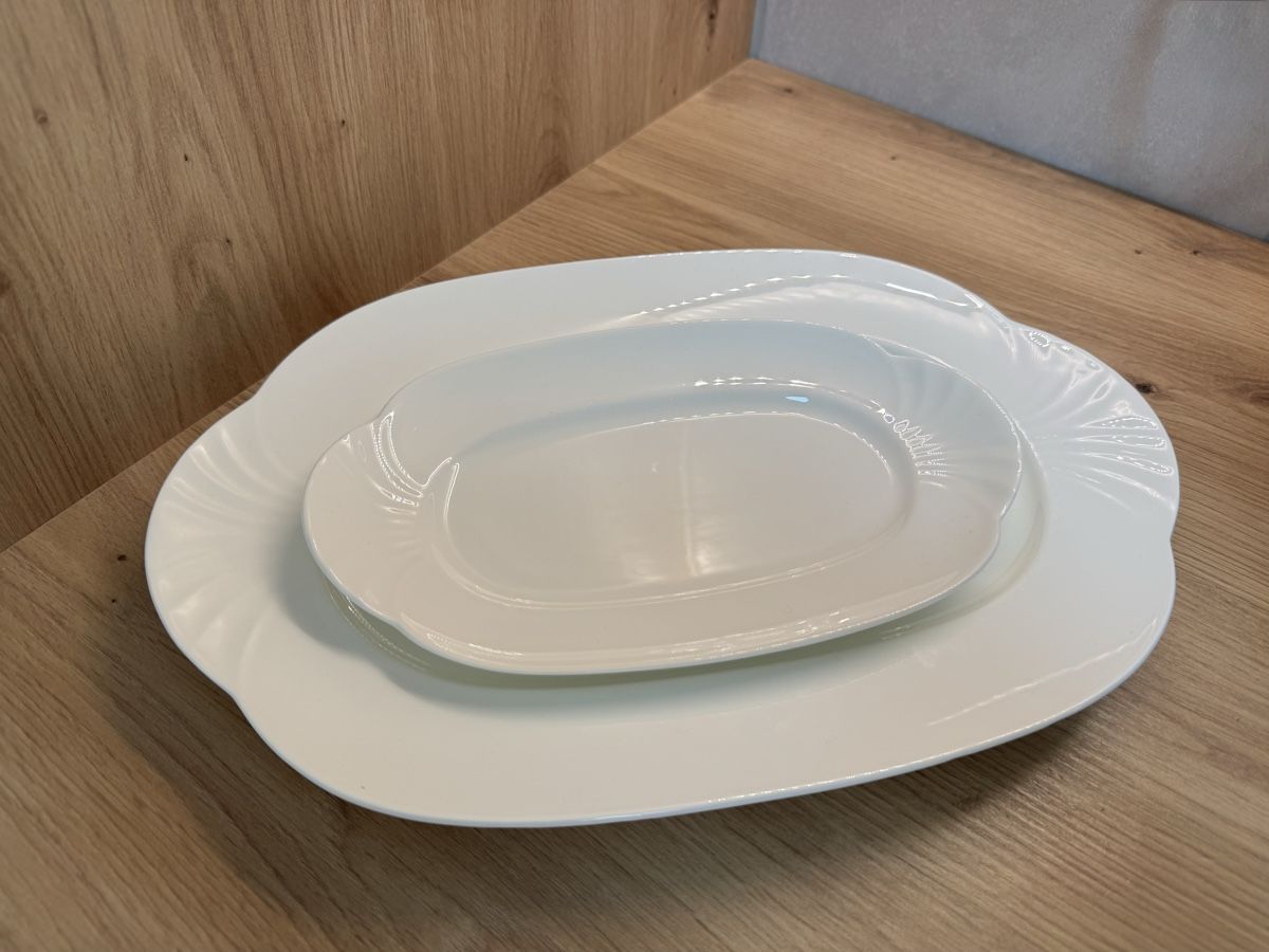 Villeroy & Boch Piatti di portata: 2 Villeroy & Boch Servierplatten Arco Weiss – Usato da Balsthal venduto da Narulya