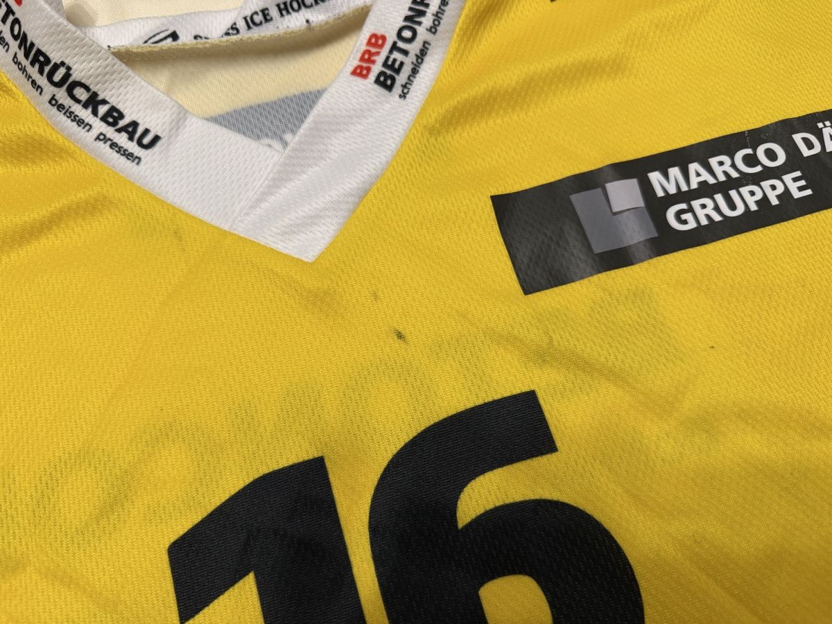 Gameworn Canottiere & Pantaloni: SC Bern Gameworntrikot Junioren Nummer 16 Grösse XL – Usato da Suhr venduto da Oppel 6