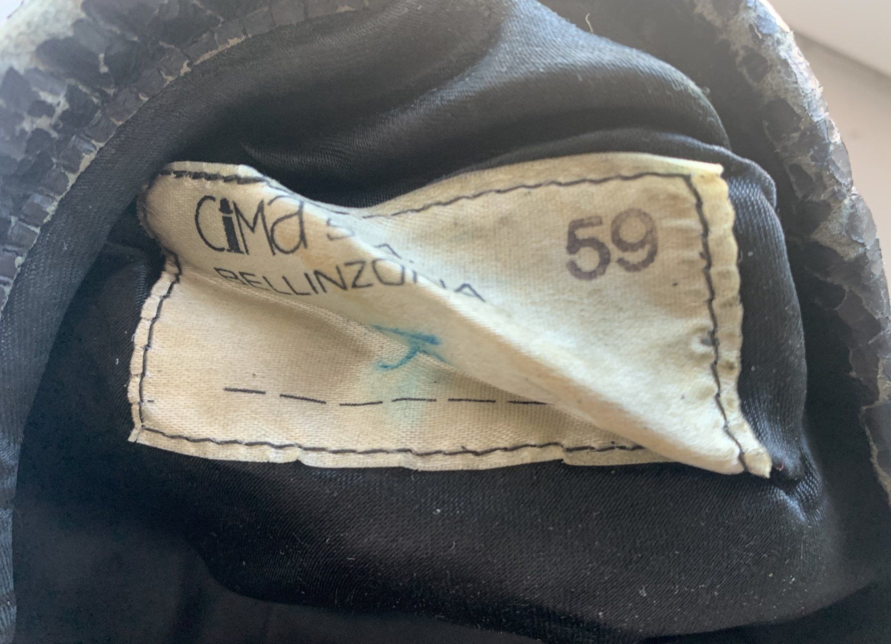 Uniformi: Uniform-Béret Kapo Aargau – Usato da Volketswil venduto da zwitsch33 2