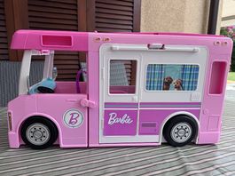 Camping car Barbie + accessoires 