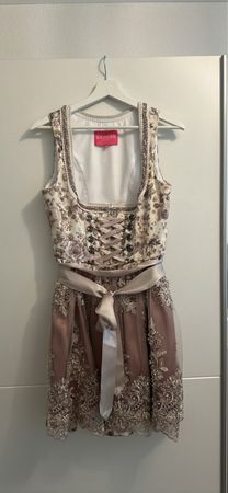 Krüger Dirndl