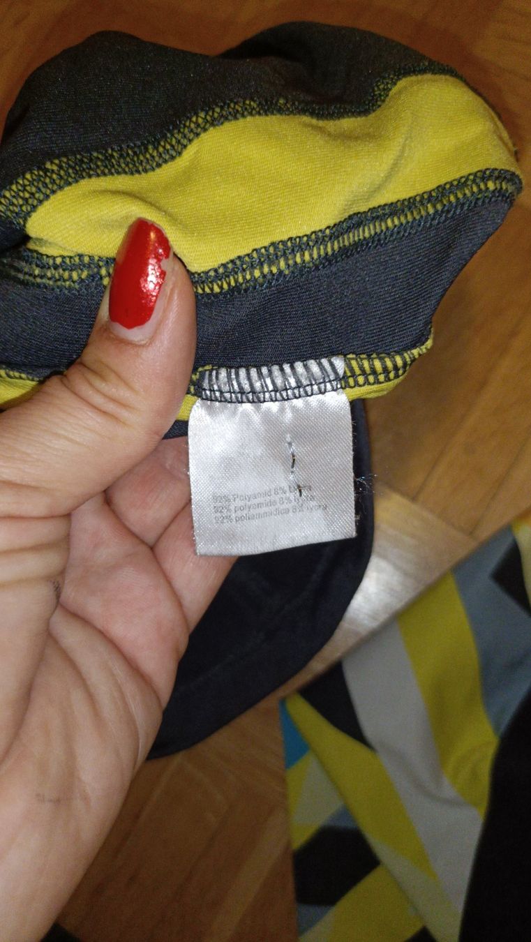 Leggings: Fitness Kleider, Leggings, Top – Usato da Dübendorf venduto da Me_sa 9