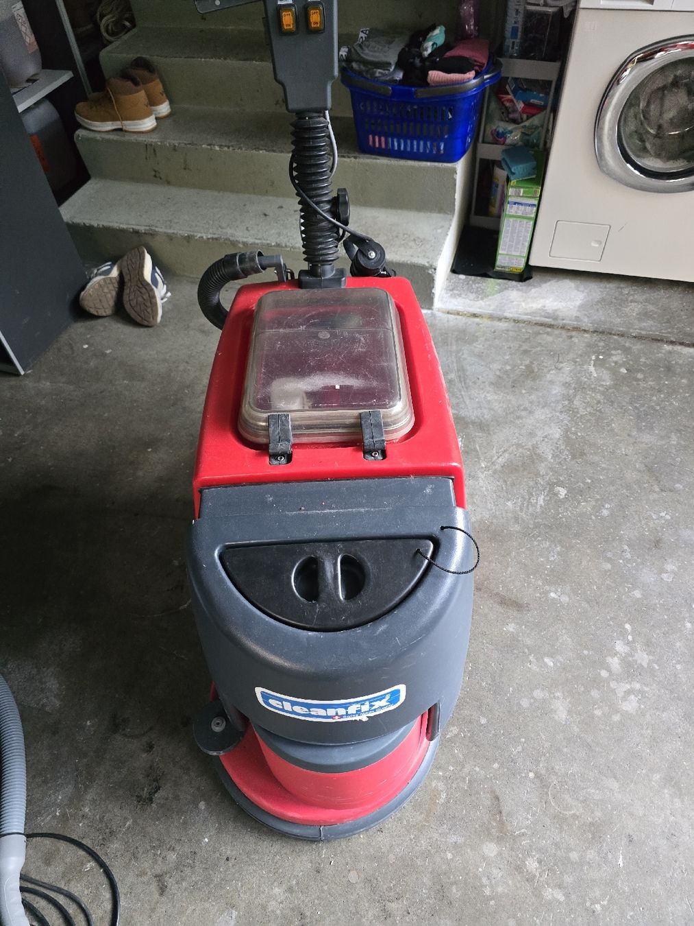Cleanfix Tutte le macchine: Scheuersaugmaschine Cleanfix – Usato da Zürich venduto da inf_q6bm 2