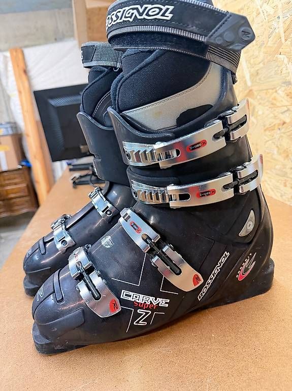 Rossignol Scarpe da uomo: Chaussures de ski Rossignol n°43 – Usato da Epagny venduto da thgrossen 1