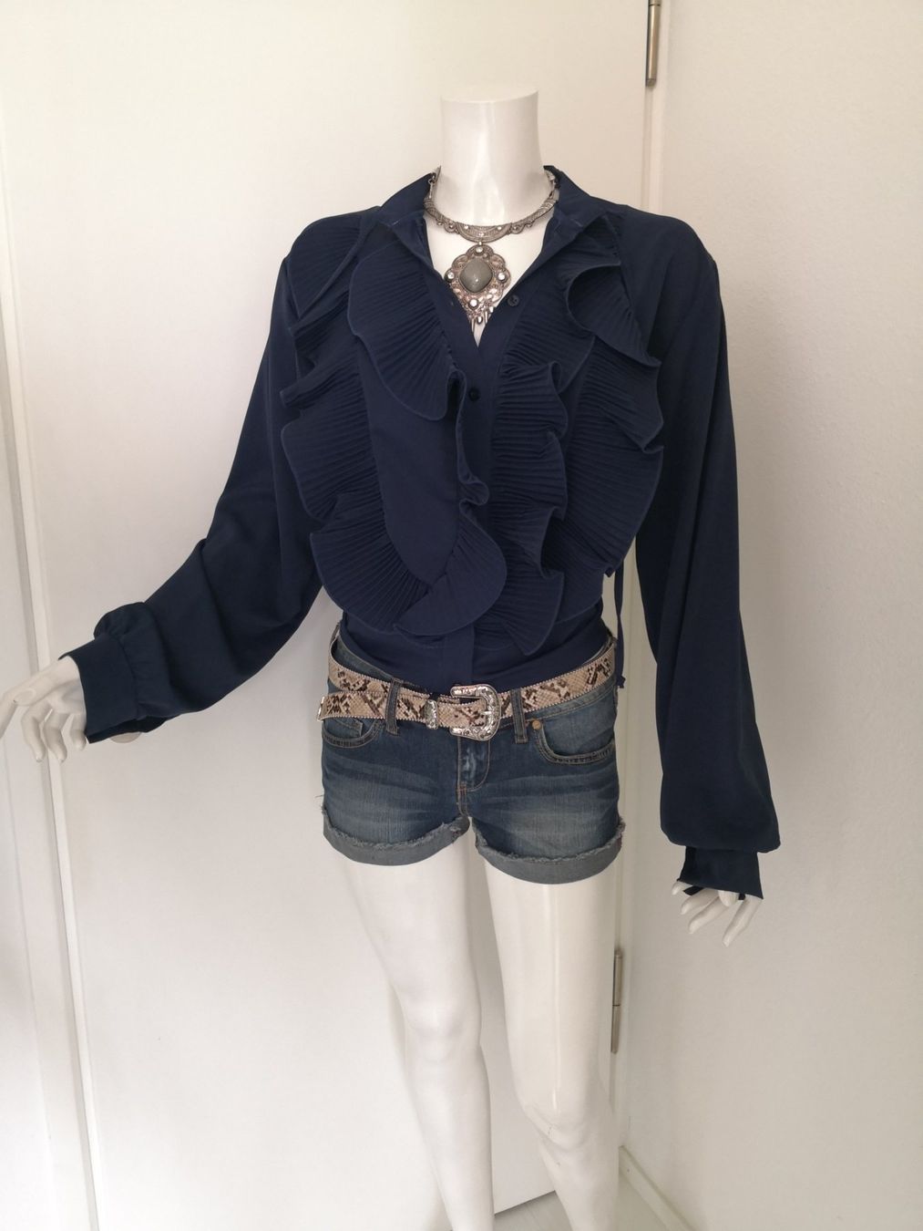 Mango Camicette: 🤩MANGO VOLANTS BLUSE BLAU, NEU – Nuovo (secondo la descrizione) da Olten venduto da Naja-Twins-Twins 6