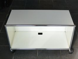 USM TV_Möbel mit Rollen