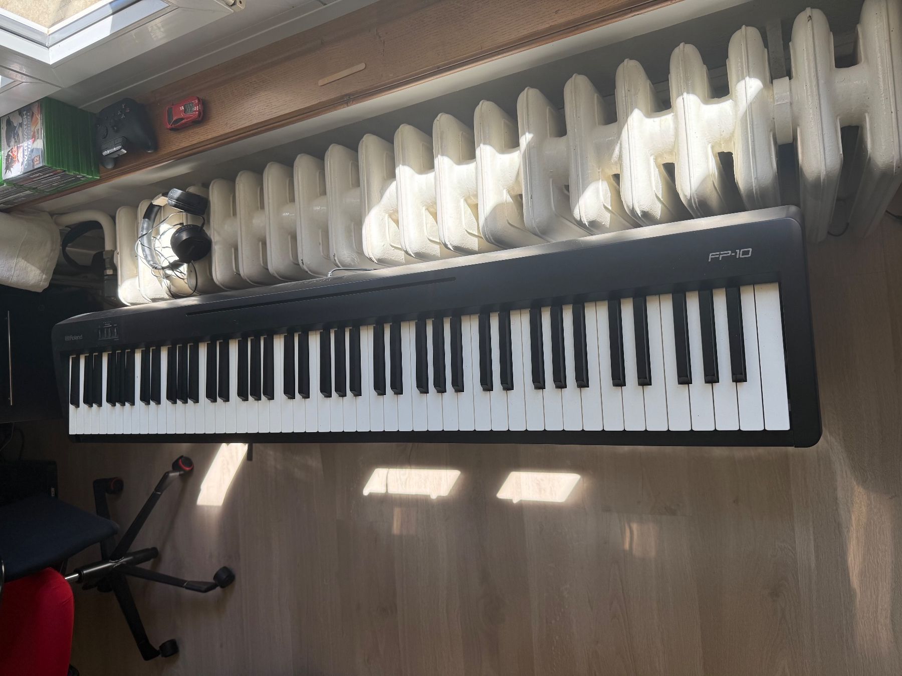 Roland Strumenti musicali: Piano numérique Roland FP-10 – Nuovo (secondo la descrizione) da La Neuveville venduto da sim_5lpj 1