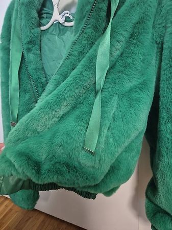 Veste bomber verte neuve gr M