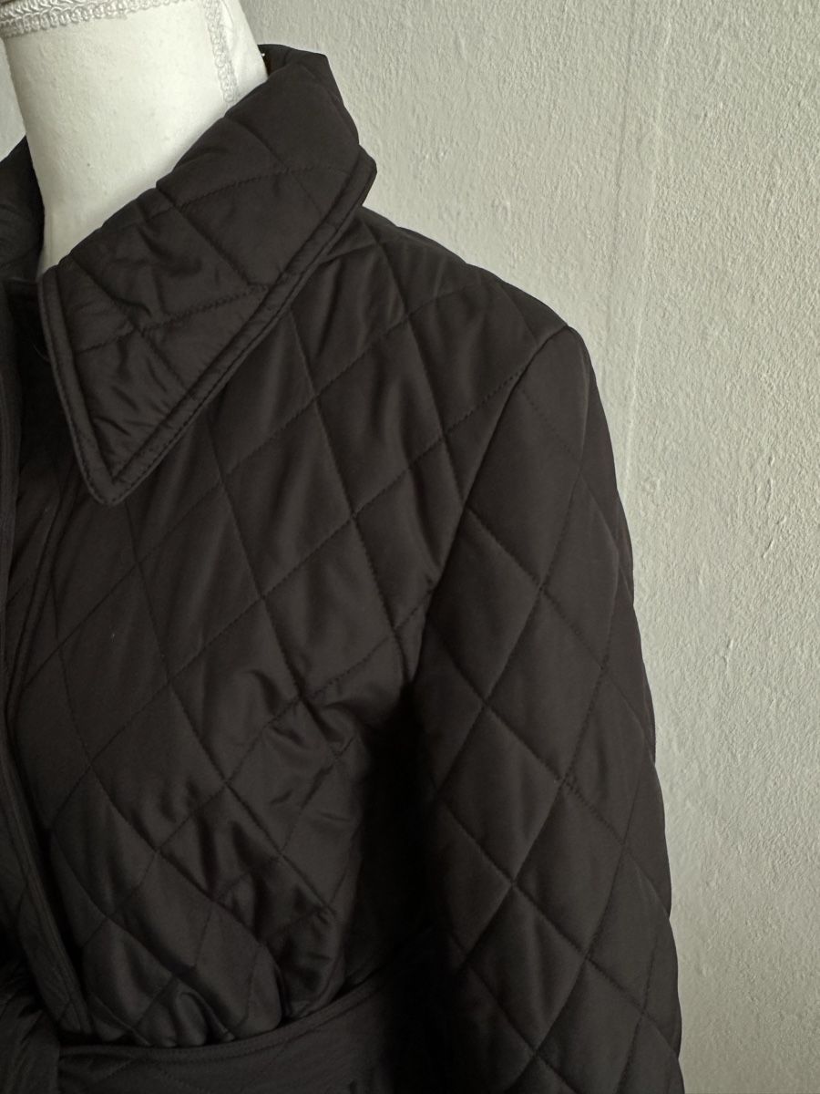 Stella McCartney Cappotti: Stella McCartney Mantel aus gestepptem Shell – Nuovo e nell'imballaggio originale da Bern venduto da schnupka 3