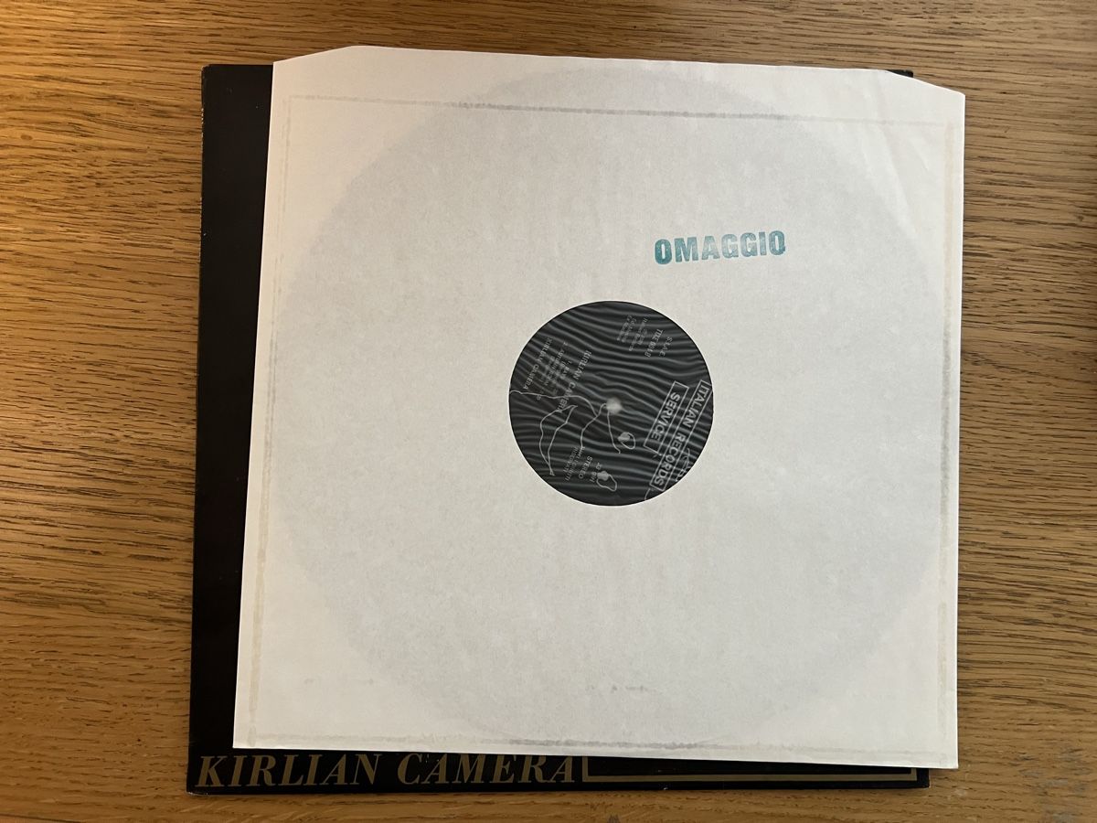 Dischi in vinile: Kirlian Camera - s/t - mint LP 1ed – Nuovo (secondo la descrizione) da Zürich venduto da musicLP 2