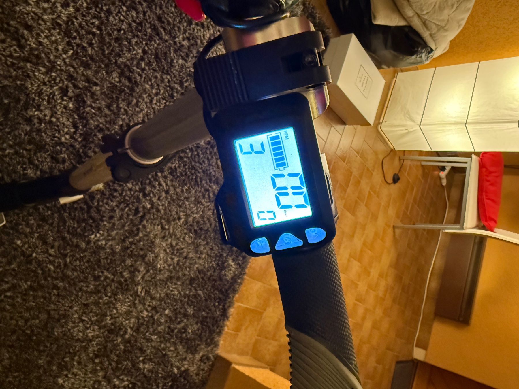 Kickboard: TROTTINETTE ELECTRIQUE – Nuovo (secondo la descrizione) da savièse venduto da karukeragwada 2