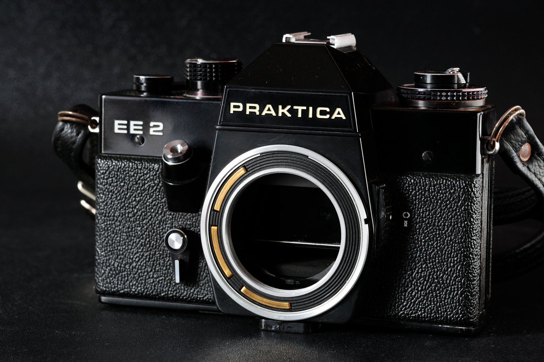 Praktica Appareil photo: Praktica EE2 – D'occasion à Fleurier par im_ghl