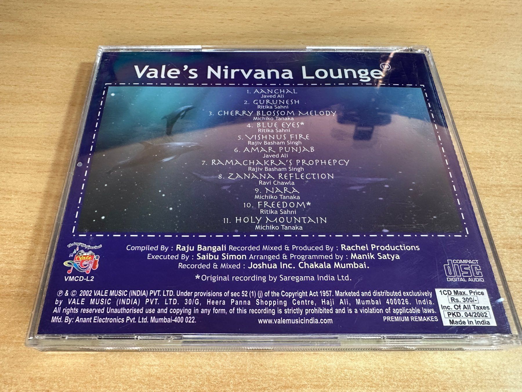 CD: F8 Various – Vale's Nirvana Lounge – Usato da Rikon im Tösstal venduto da Alpenmutz 1