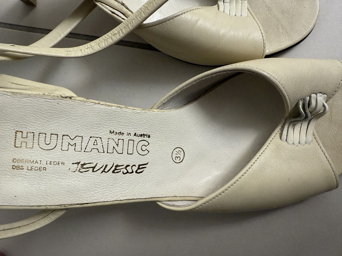 Damenschuhe: Vintage Sandalen – Gebraucht aus Neerach von the_modern_mini 3