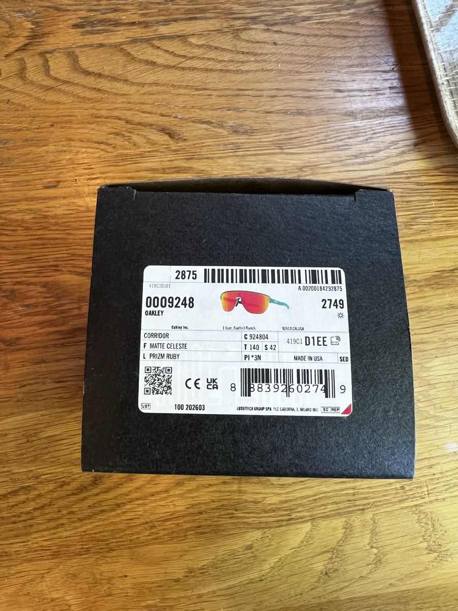 Oakley Occhiali & Lenti: NEU! Oakley Corridor Sonnenbrille Matte Celeste / Prizm Ruby – Nuovo e nell'imballaggio originale da Schlieren venduto da RoutlyLuxury 1