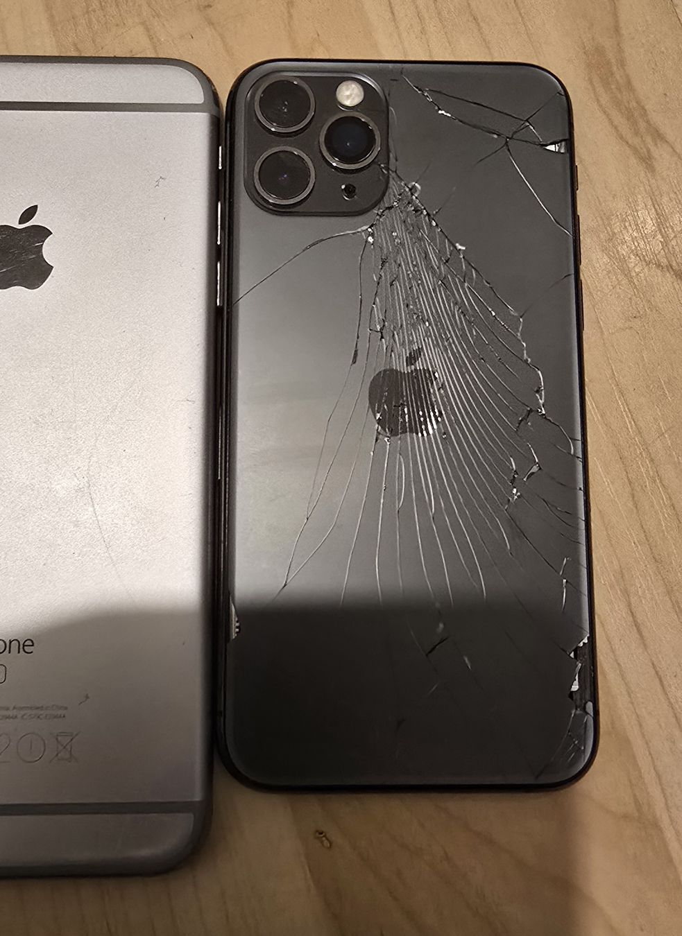 Apple Telefoni cellulari / Smartphones: Used Smartphones Samsung iPhone Lot Broken Condition – Difettoso da Studen BE venduto da tha_dhp8 4