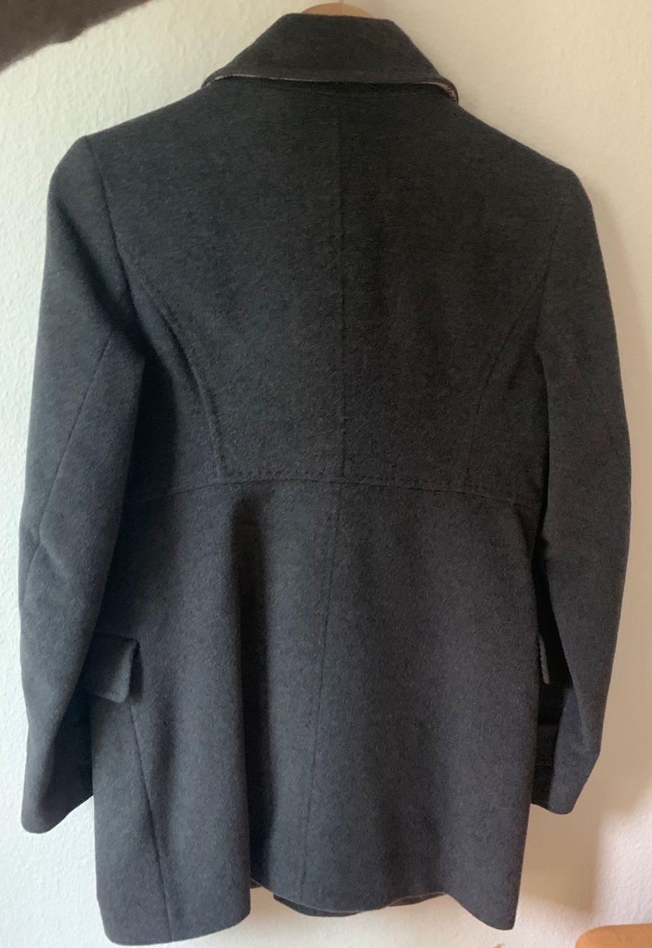 Burberry Cappotti: Kurzer Wollmantel von Burberry, Gr. 36 – Nuovo (secondo la descrizione) da Zürich venduto da p_q7q_nichtraucher 3
