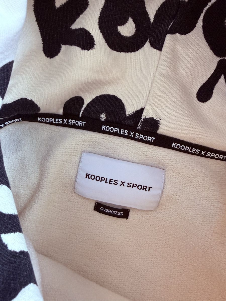 Kooples Maglioni & Felpe: The Kooples Hoodie – Usato da Luzern venduto da Itsclaire 4