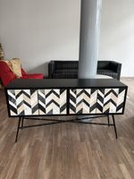 Schwarze TV Kommode