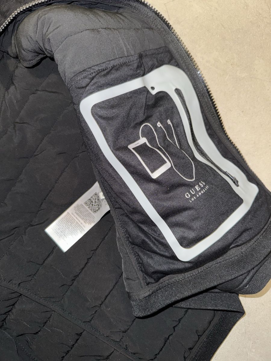 Guess Jacken: Guess Herren Jacke – Neu (gemäss Beschreibung) aus Zürich von Daveischda 3