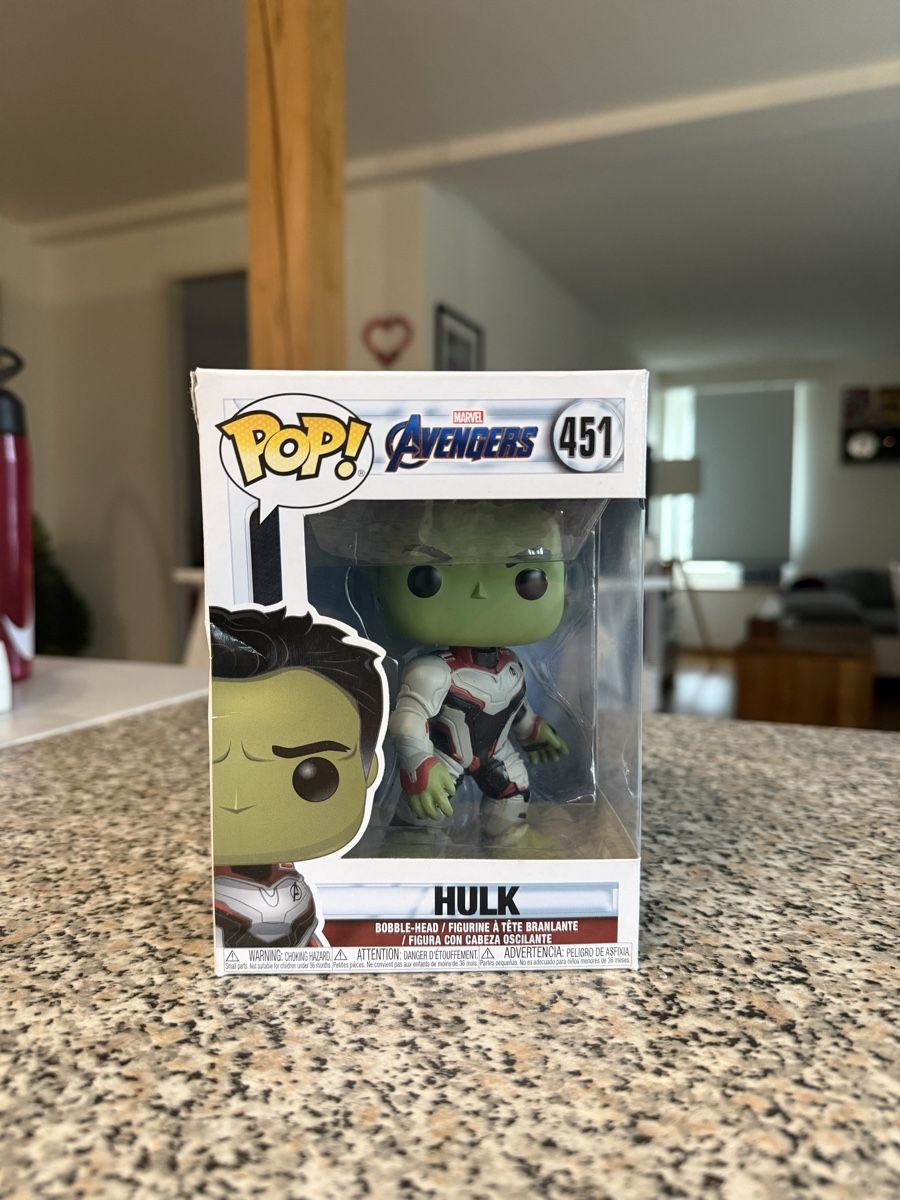 Funko Statuette: Funko Pop Hulk 451 Avengers Figur – Nuovo (secondo la descrizione) da Wädenswil venduto da dom_pz5d