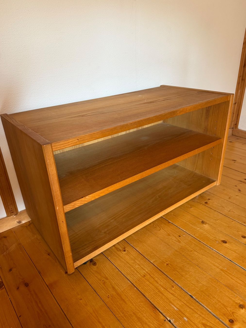 Cassettiere: Vintage Design Sideboard aus Holz – Usato da Berikon venduto da Fbarca 1