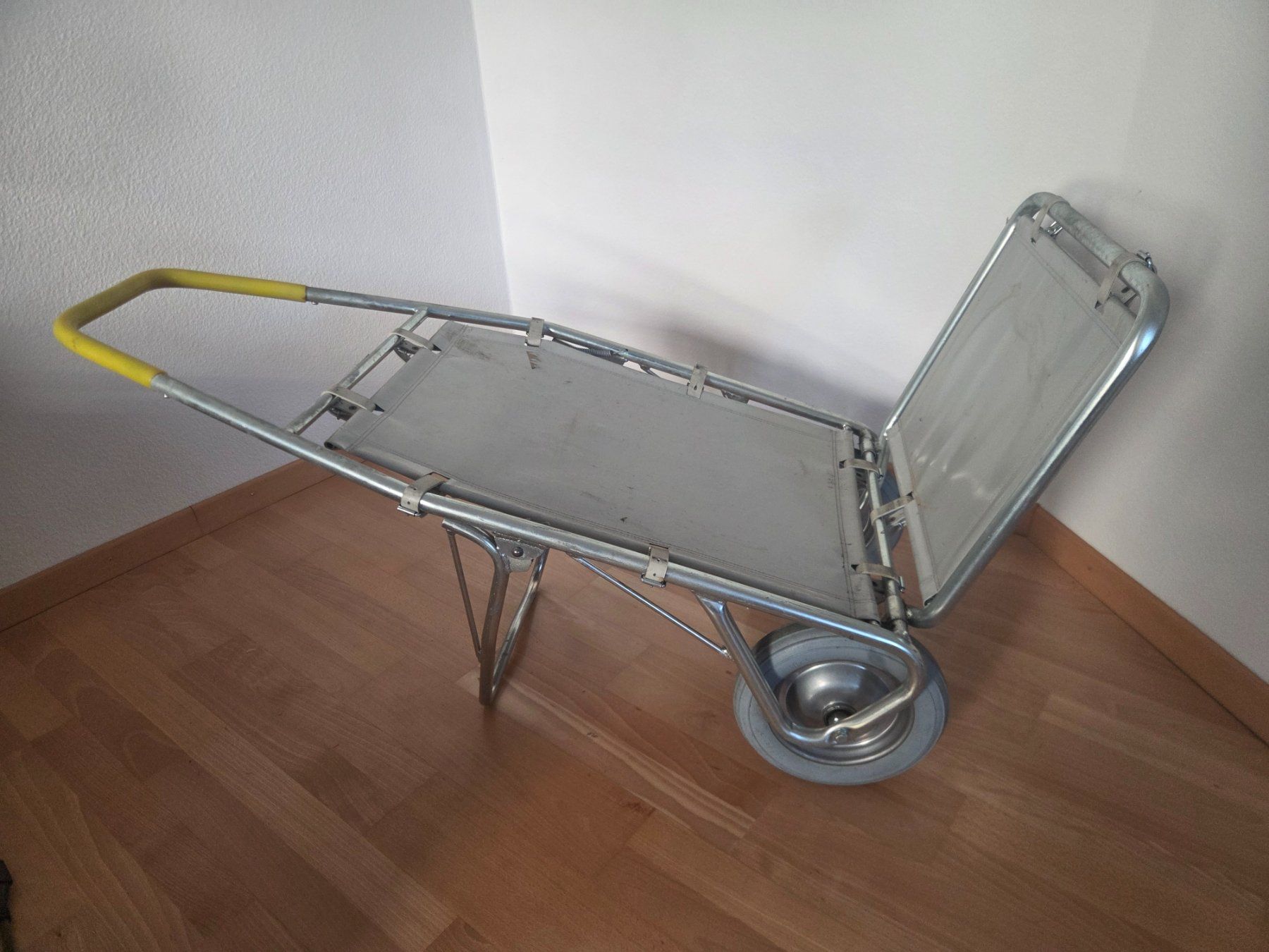 Schubkarren: Comorga Paketschubkarre Klappbar ab 1 CHF – Gebraucht aus Zürich von Wickeddude 5