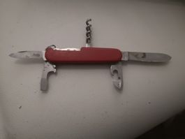 Victorinox Schweizer Offiziersmesser rot
