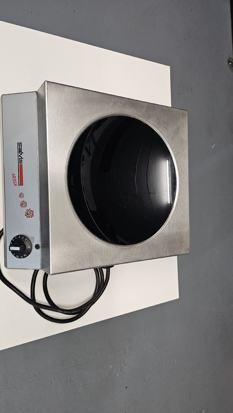 Elettrodomestici da cucina: Salvis Induktions Wokherd – Usato da Derendingen venduto da cng_6j2n 2