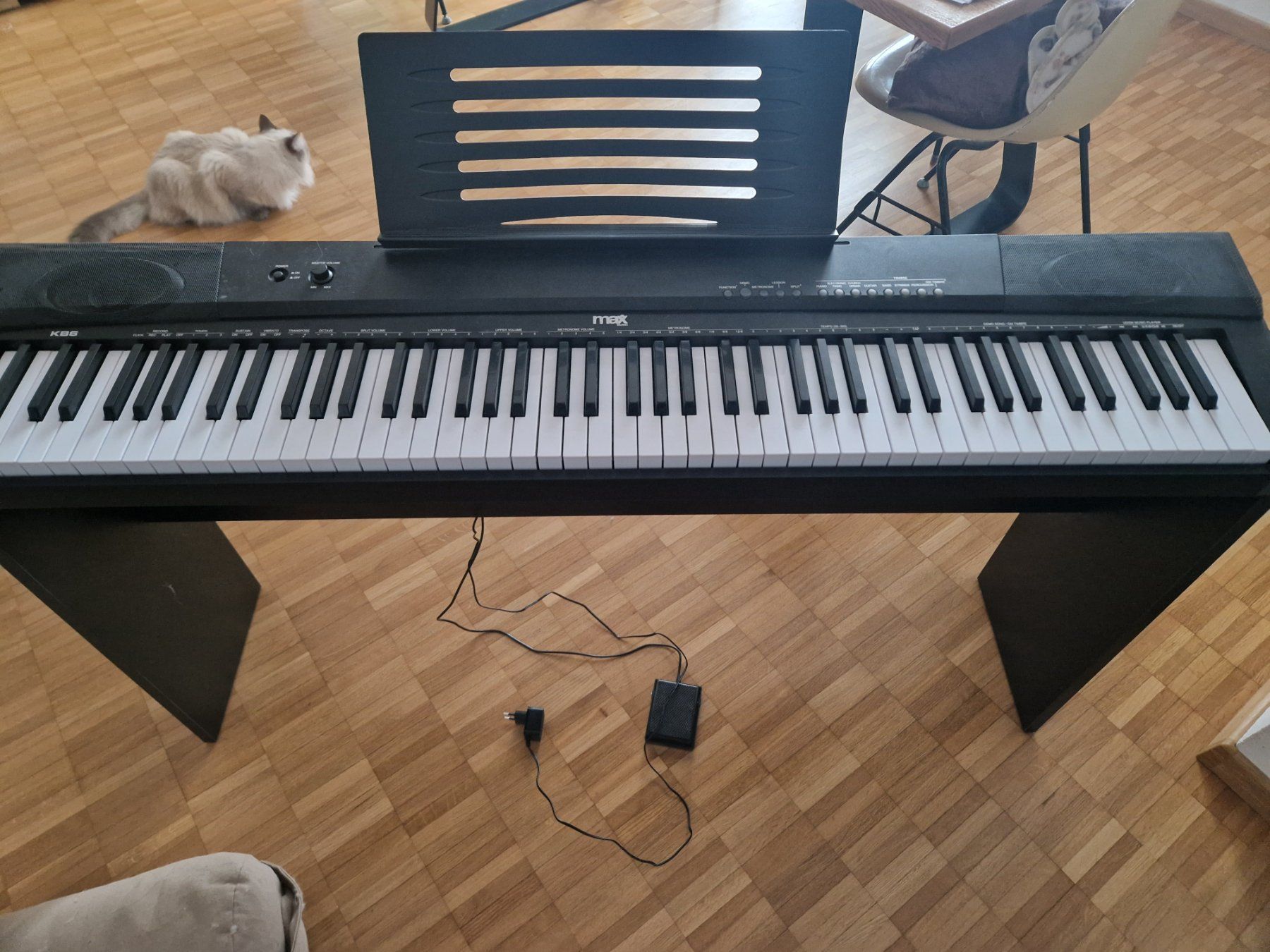 Musikinstrumente: Max E-Piano Kb6W – Neu (gemäss Beschreibung) aus Bern von cle_rzl9