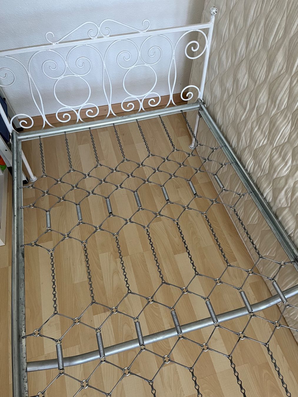Letti: Metallbett 90x195 cm – Usato da Suhr venduto da Luna57