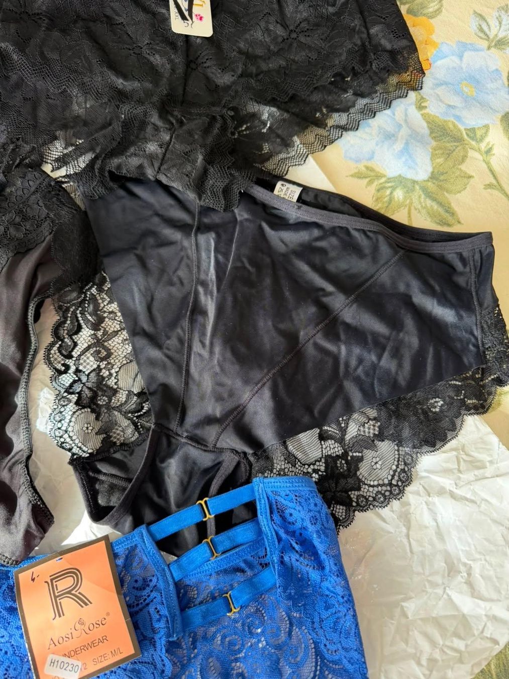Altra biancheria intima: Damen Unterwäsche 7er Set Spitze Grösse L – Nuovo e nell'imballaggio originale da Basel venduto da M.M_ 3