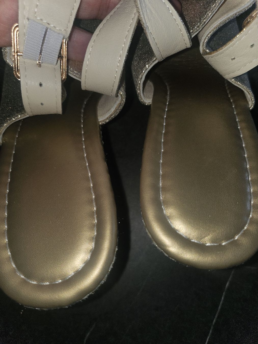 Chaussures femmes: Sandales compensées doré taille 39 neuve – Neuf avec emballage d'origine à Biel/Bienne par stessy12 2