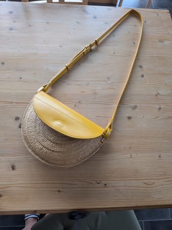 Handtasche