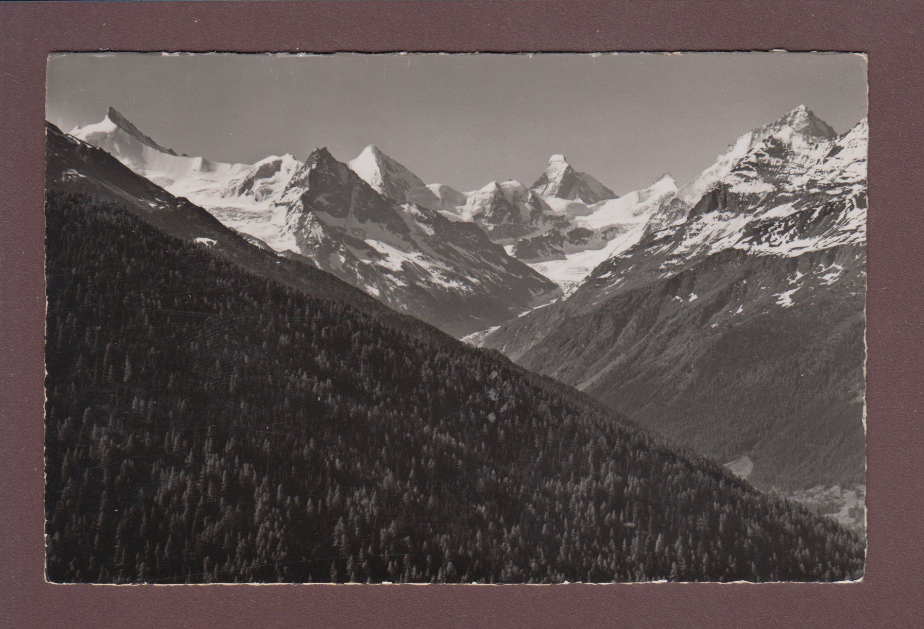 Cartoline postali: CHANDOLIN - Vue sur les montagnes – Usato da Pully venduto da nicecards