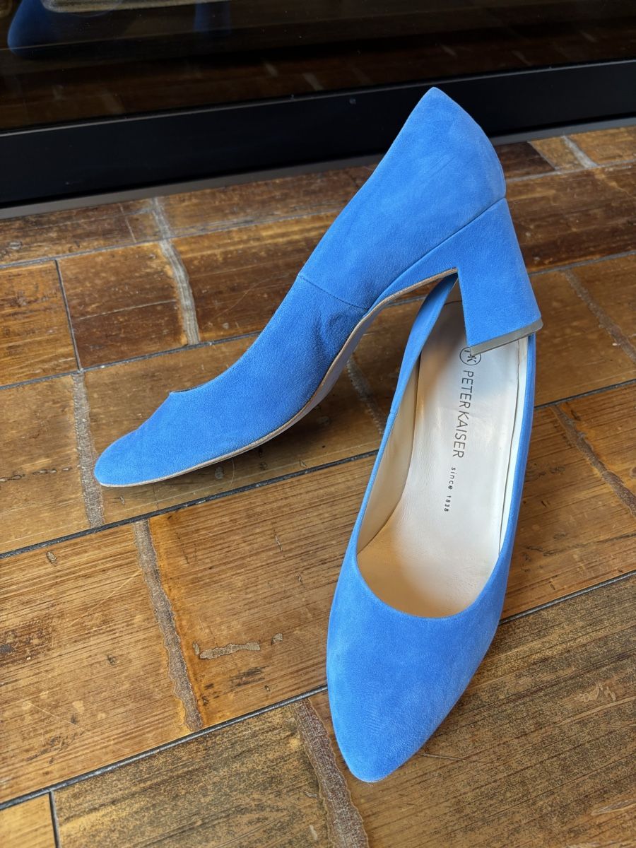 Kaiser Damenschuhe: Escarpins Peter Kaiser bleu 6.5 (=40) – Neu (gemäss Beschreibung) aus Dotzigen von SecondHandGems 2