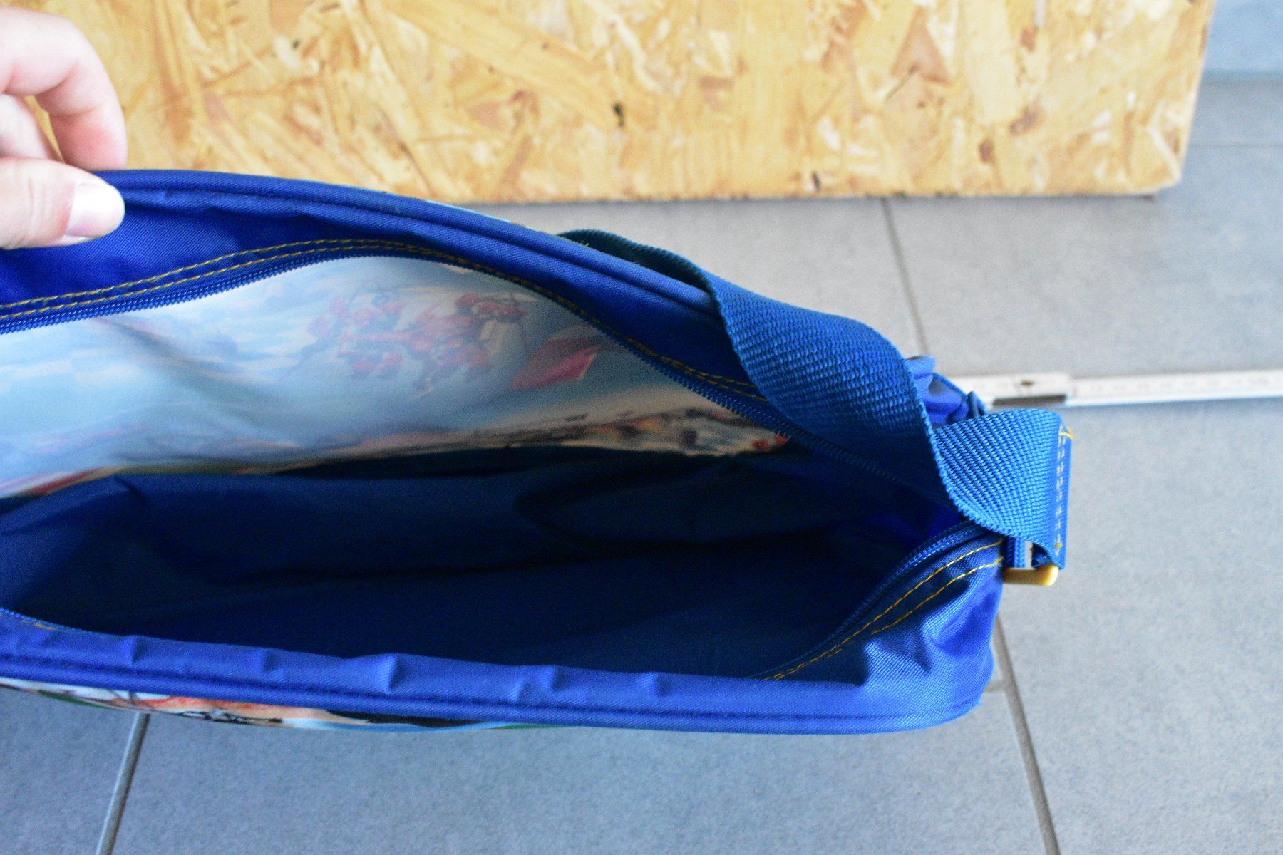 Borse & Zaini: Tasche mit Automotiven – Usato da Winterthur venduto da seh_9dhc 1