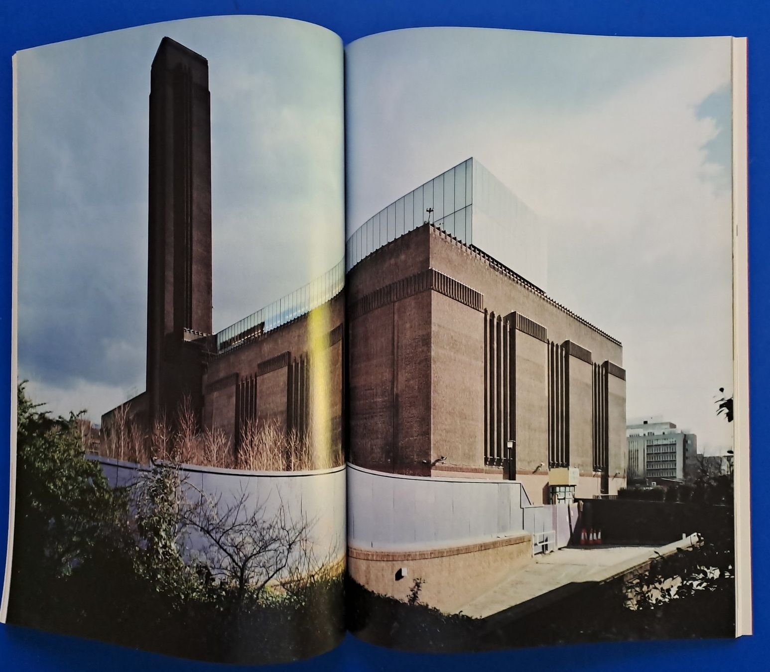 Libri: TATE MODERN VON HERZOG & DE MEURON DU 706/2000 TOP – Usato da Zürich venduto da archiphil 4