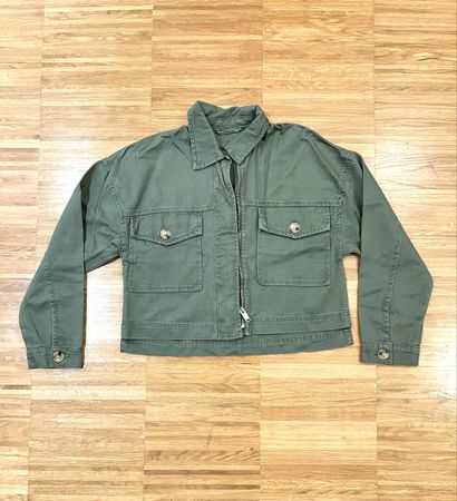 Green crop coat